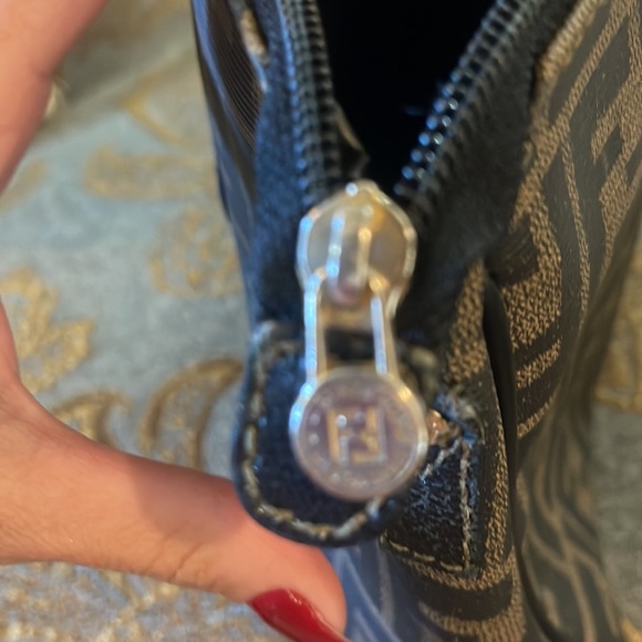 Authentic Fendi, purses, or cosmetics - Picture 3 of 6
